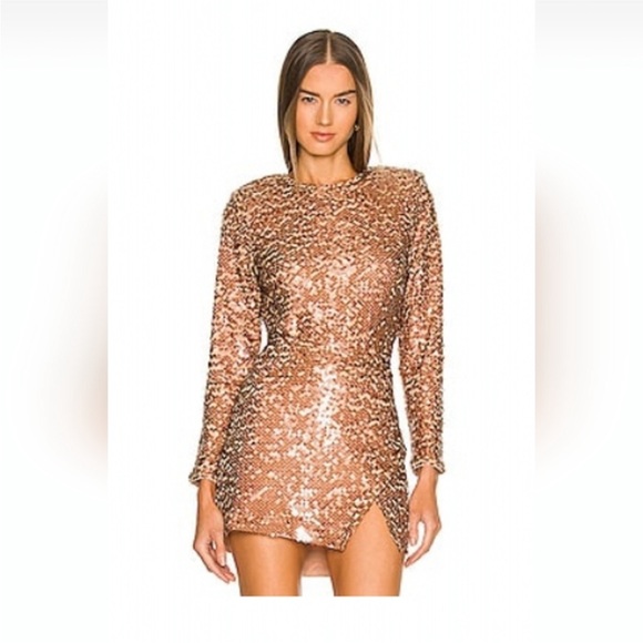 ASTR THE LABEL sequin top - Picture 3 of 5